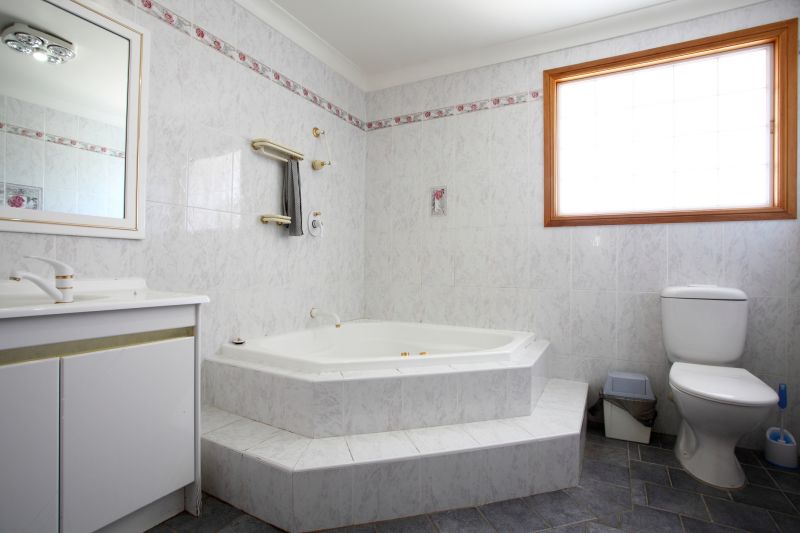 Top Bathtub Installation Companies in Euless, TX