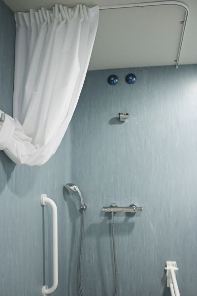 Cost of Senior Shower Installation in Arlington