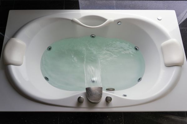 Cost of Jetted Tub Installation in Arlington